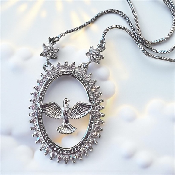 Dove Cubic Zirconia Pendant Necklace - Picture 11 of 16